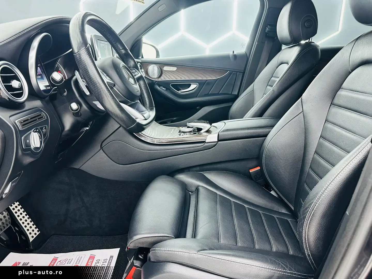 MERCEDESBENZ Glc 250 2017 2.0i E6 4X4 Garantie 12 Luni Rate