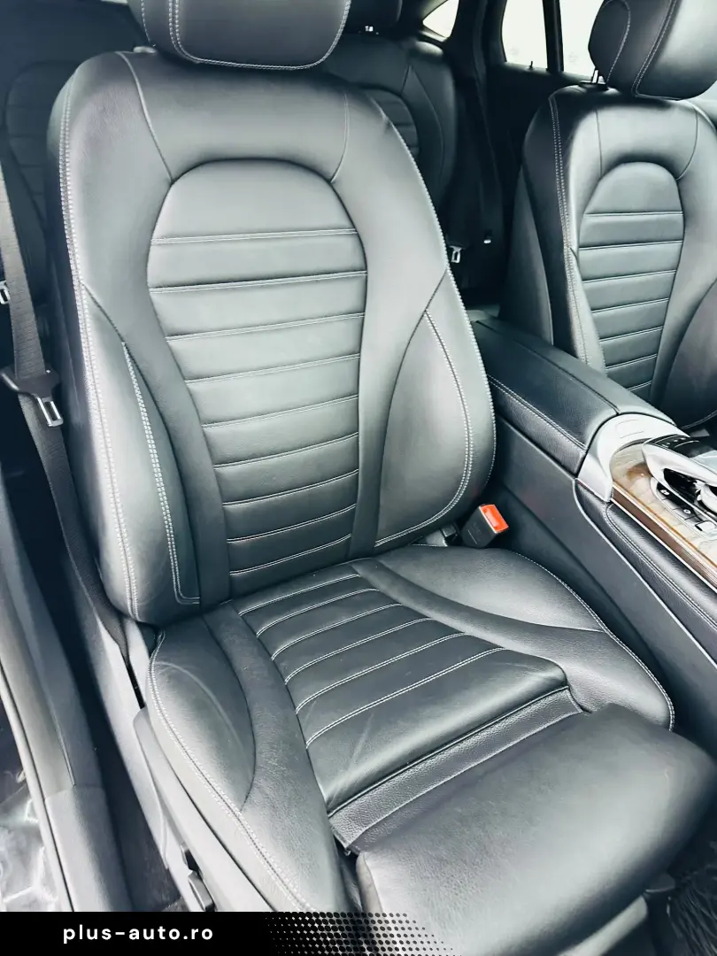 MERCEDESBENZ Glc 250 2017 2.0i E6 4X4 Garantie 12 Luni Rate