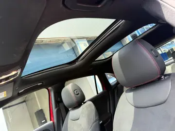 MERCEDES-BENZ GLA 220 d 4Matic  AMG-LINE MULTIBEAM PANO AHK