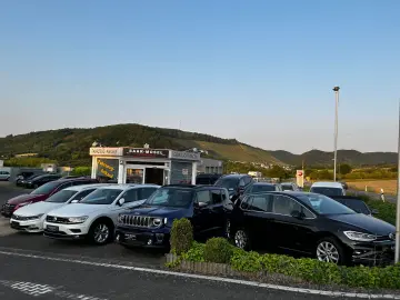 MERCEDES-BENZ GLA 220 d 4Matic  AMG-LINE MULTIBEAM PANO AHK