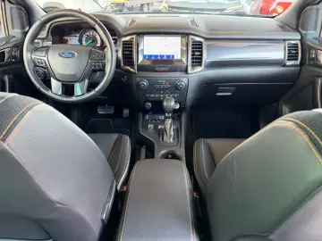 FORD Ranger Wildtrak BiTurbo 4x4