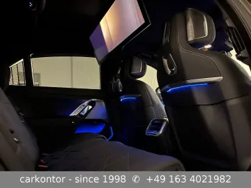 BMW i7 xDr. 60  LOUNGE SEATING AUT TÜREN FOND ENTERT