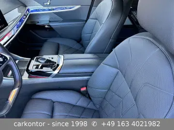 BMW i7 xDr. 60  LOUNGE SEATING AUT TÜREN FOND ENTERT