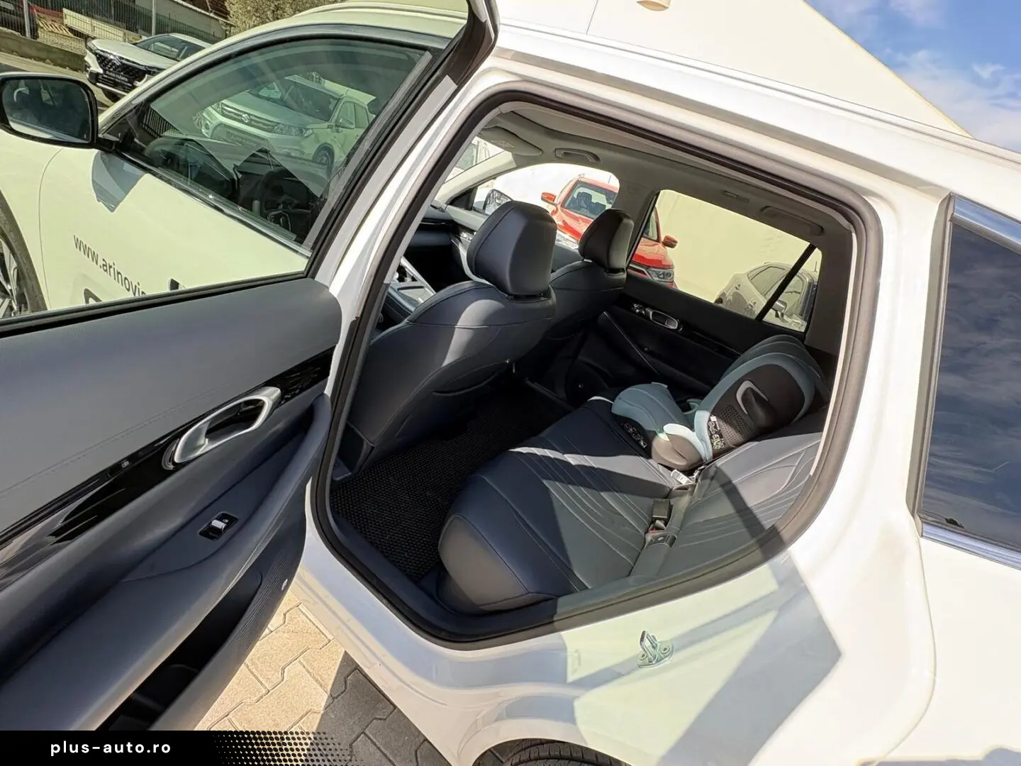Geely EX5