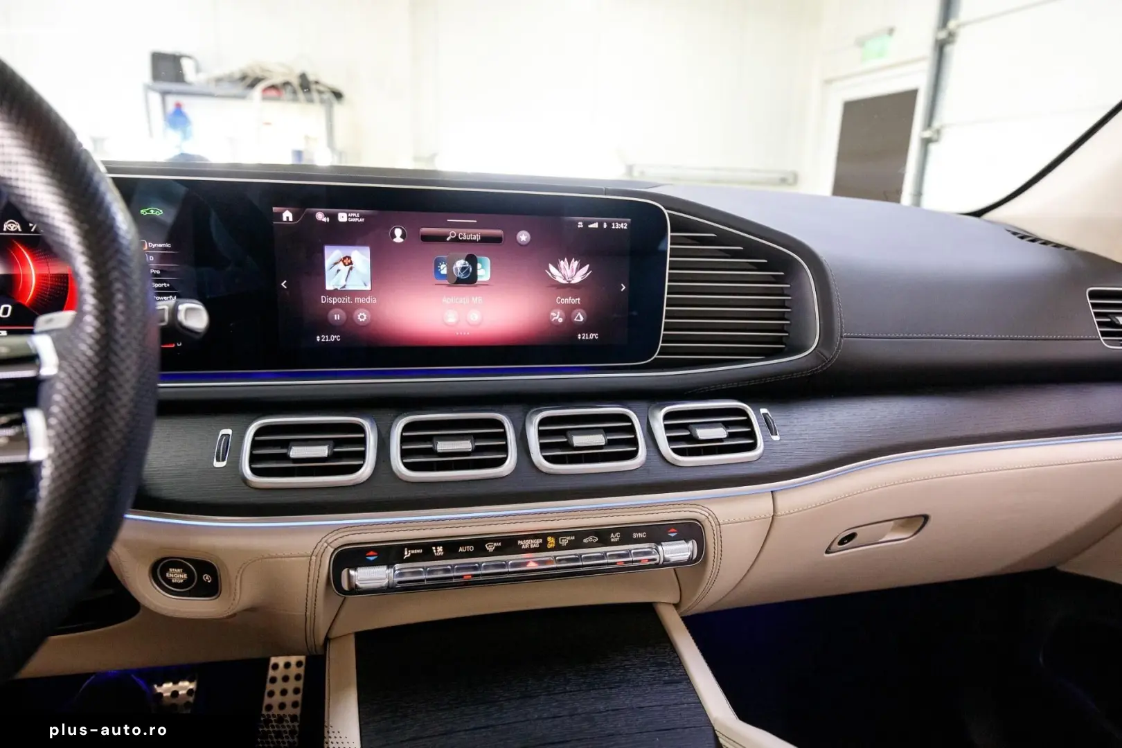 MERCEDES-BENZ GL-Class 2024 — imagine 25