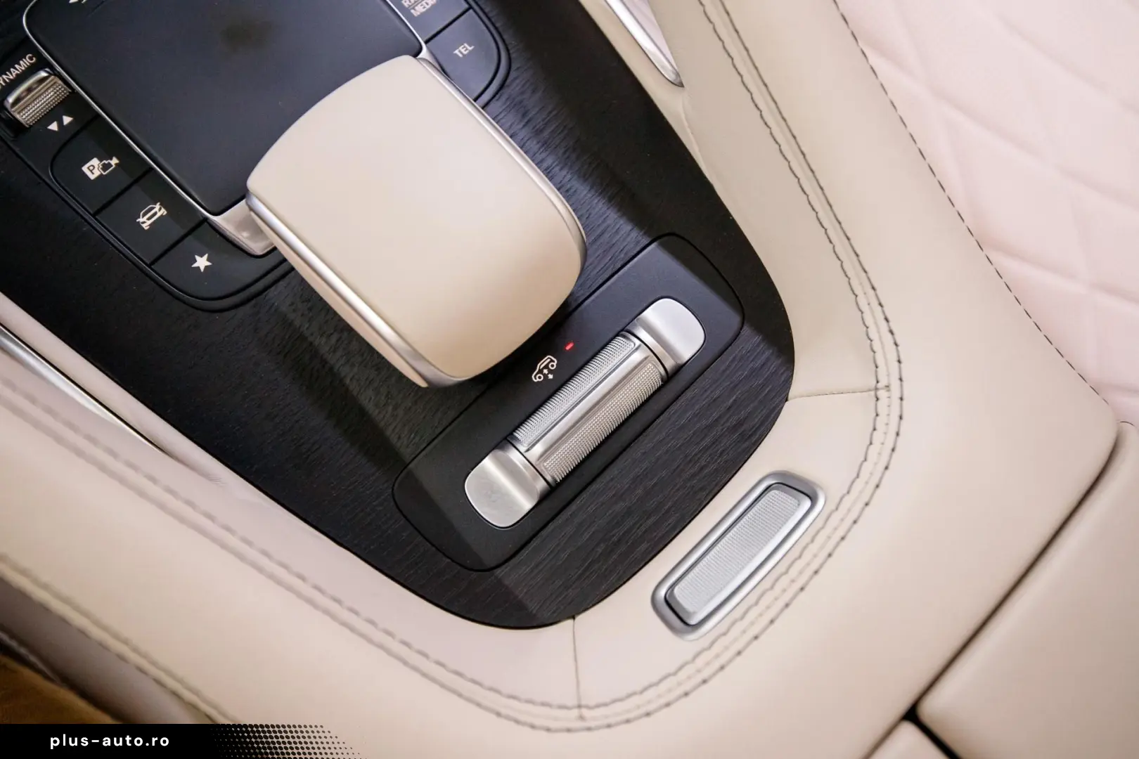 MERCEDES-BENZ GL-Class 2024 — imagine 29