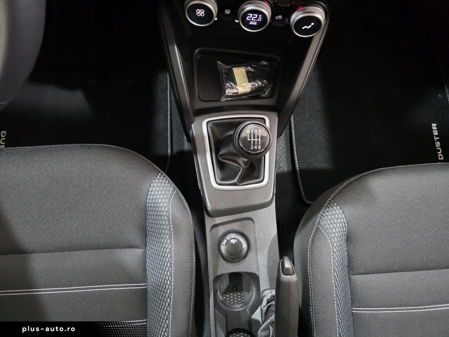 DACIA Duster 2023 — imagine 9