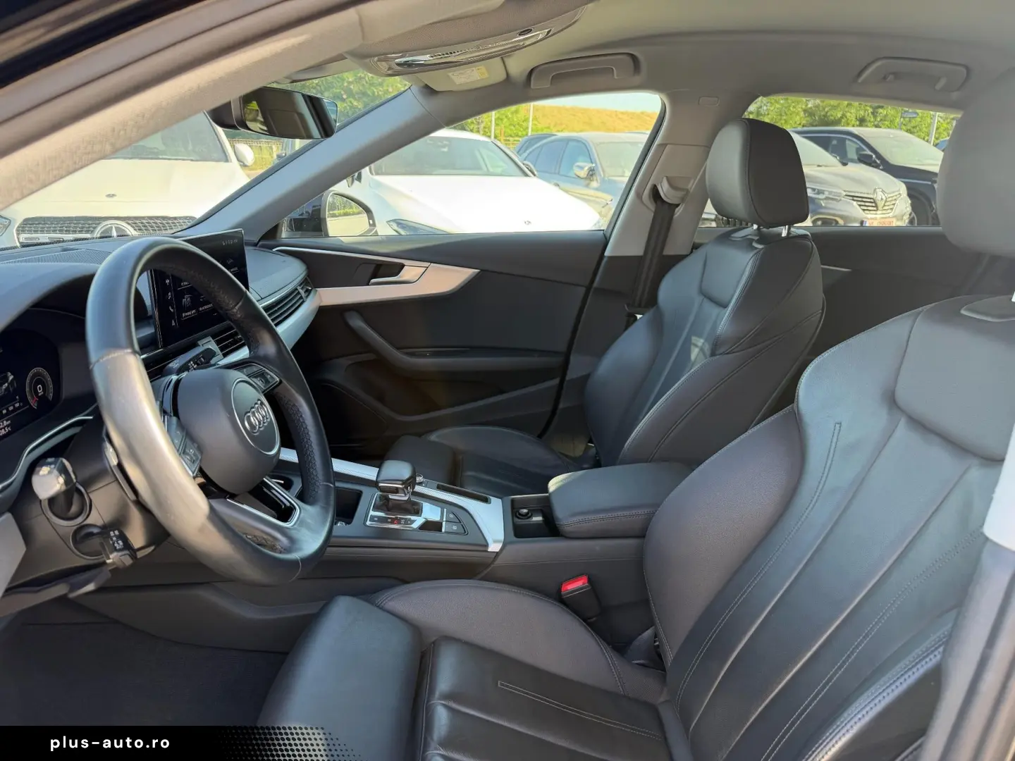 AUDI A4 2023 — imagine 13