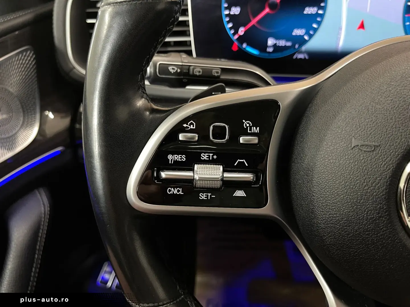 MERCEDES-BENZ GL-Class 2020 — imagine 36