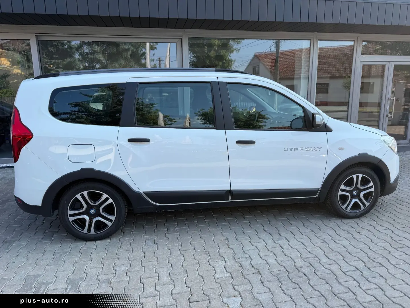 DACIA Lodgy 2020 — imagine 2