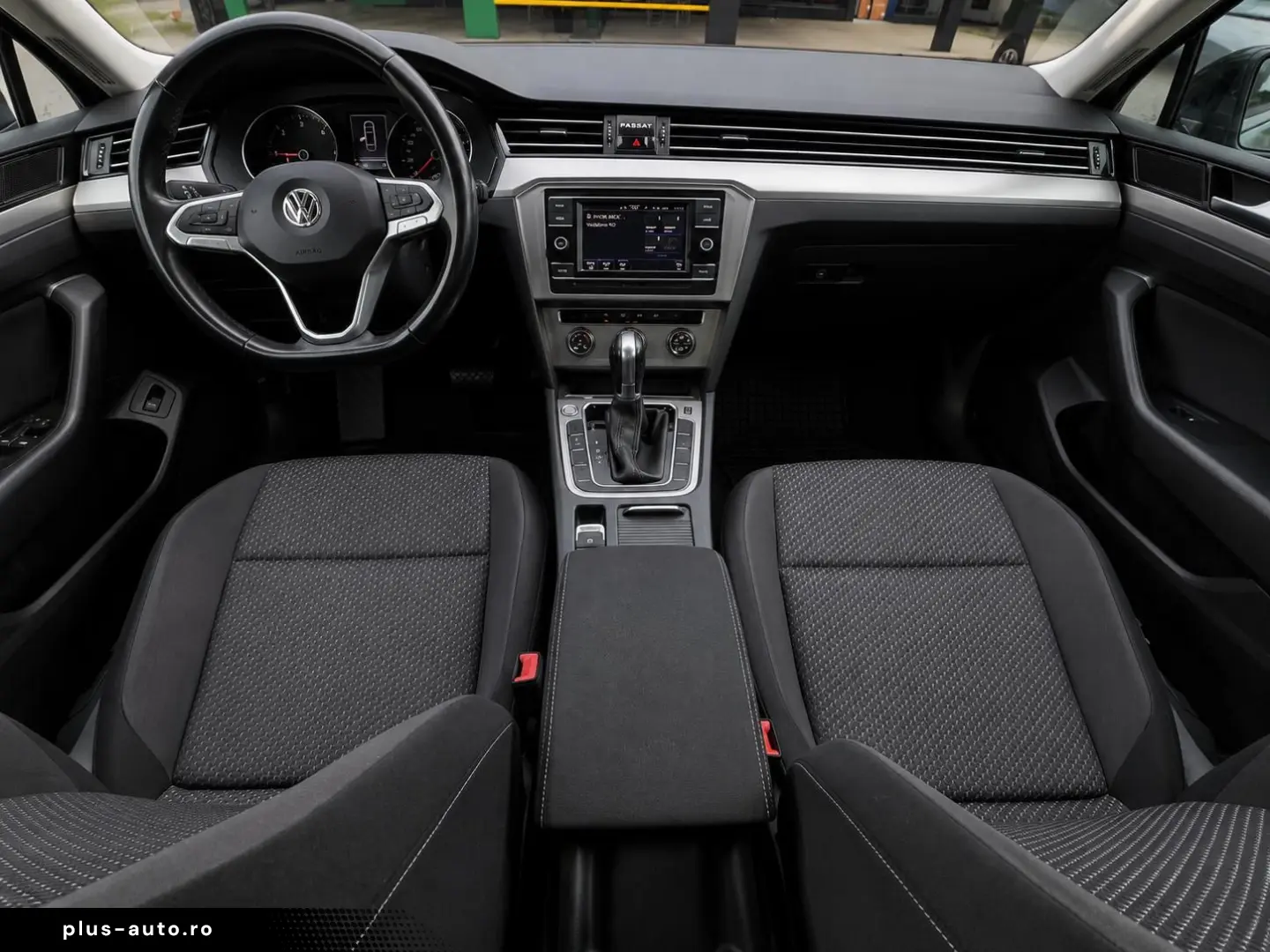 VOLKSWAGEN Passat 2020 — imagine 8