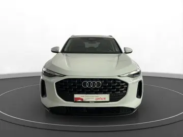 AUDI Q5 2.0 TFSI qu. AHK LED LM 19  Navi PDC RFK ACC