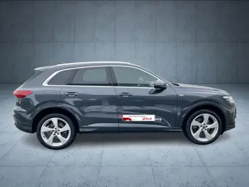 AUDI Q5 SUV TDI qu. S tr. S line neues Modell AHK