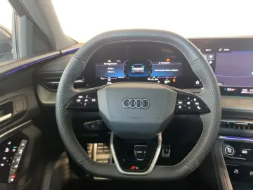 AUDI Q5 2.0 TFSI Quattro S-Line Navi Led Ahk Carplay