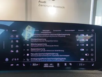 AUDI Q5 2.0 TFSI Quattro S-Line Navi Led Ahk Carplay