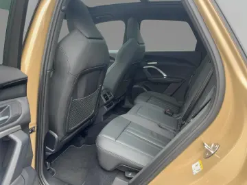 AUDI Q5 S-Line TFSI AHK MATRIX NAVI PANO NEUES MODELL