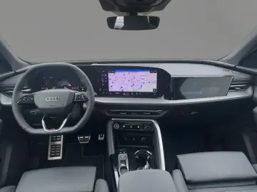 AUDI Q5 S-Line TFSI AHK MATRIX NAVI PANO NEUES MODELL