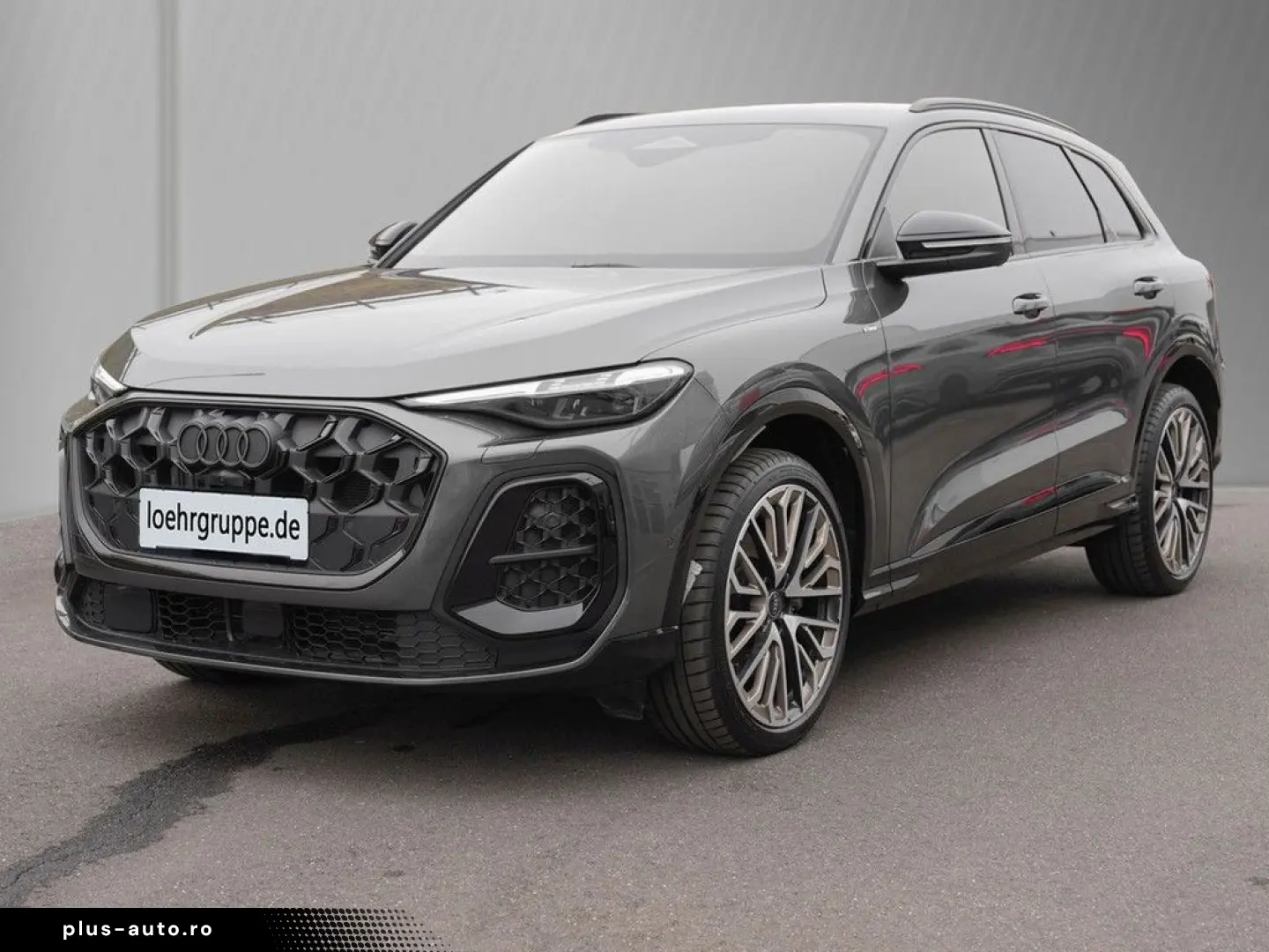 AUDI Q5 2.0 TDI S line edition one Tech pro AHK Matri