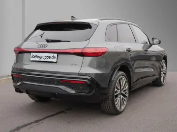 AUDI Q5 2.0 TDI S line edition one Tech pro AHK Matri