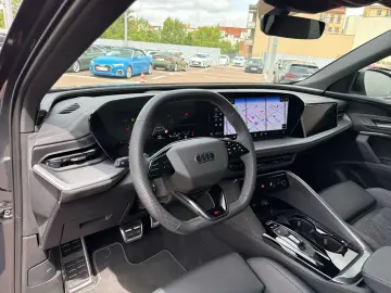 AUDI Q5 SUV TDI qu S line AHK Kameras Beifahrerdispla