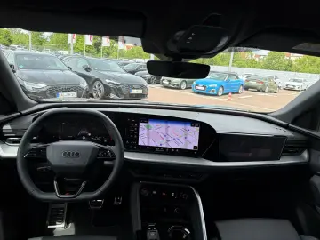 AUDI Q5 SUV TDI qu S line AHK Kameras Beifahrerdispla
