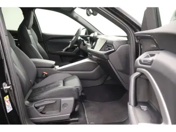 AUDI Q5 2.0 TDI quattro S-line S-tronic Navi LED AHK