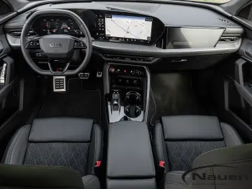 AUDI Q5 edition one quattro S-tronic S-Line TECH PLUS