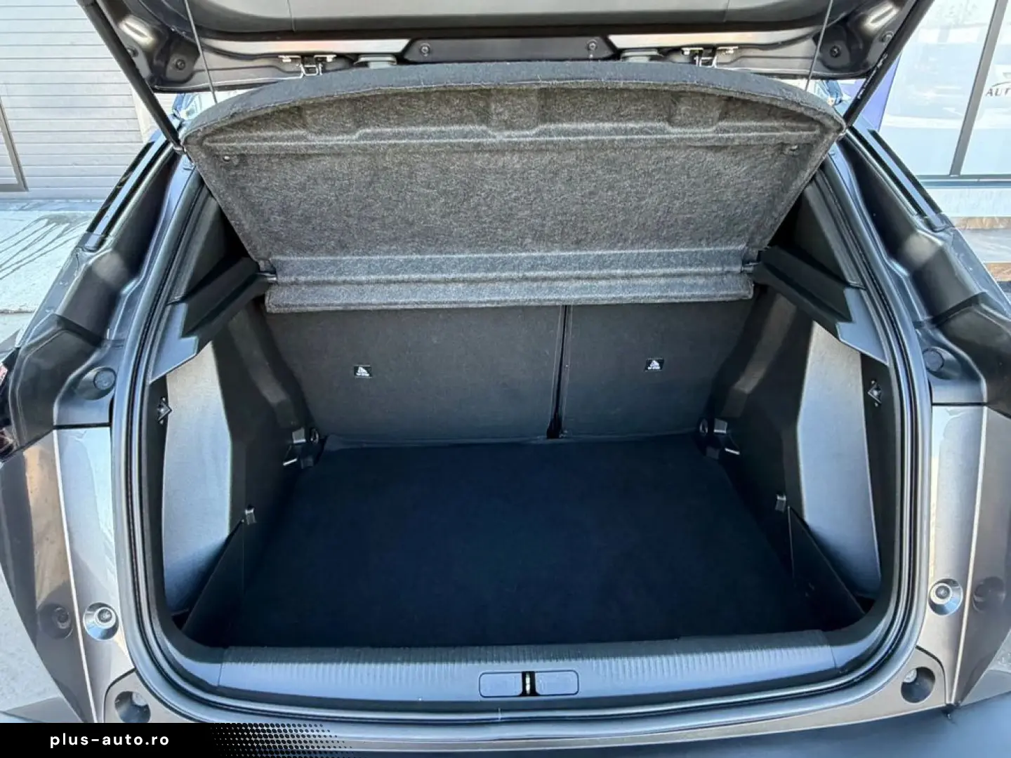 Peugeot 2008 PureTech 130 EAT8 GT Pack