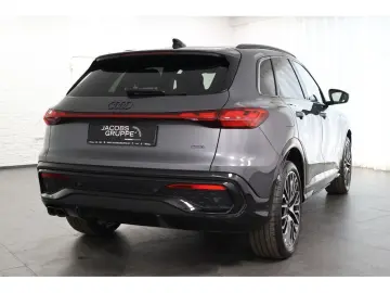 AUDI Q5 2.0 TDI quattro S-line S-tronic Navi LED AHK