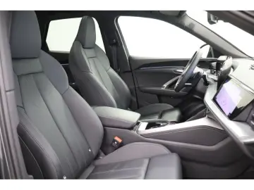 AUDI Q5 2.0 TDI quattro S-line S-tronic Navi LED AHK
