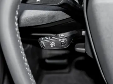 AUDI A5 S LINE CAM ACC LM19 E-KLAPPE NAVI SPORTSITZE