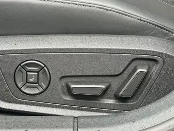 AUDI A5 Limousine e-hybrid qu PANO B&O LEDER MASSAGE