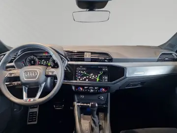 AUDI Q3 Sportback 35 TFSI S-line S-tronic Navi  SONOS