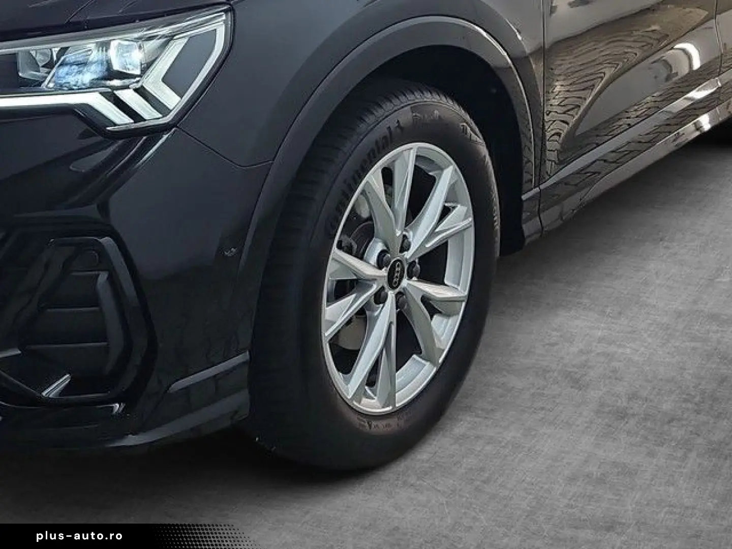 AUDI Q3 S line AHK Navi LED Allwetter Komfortpaket Vi