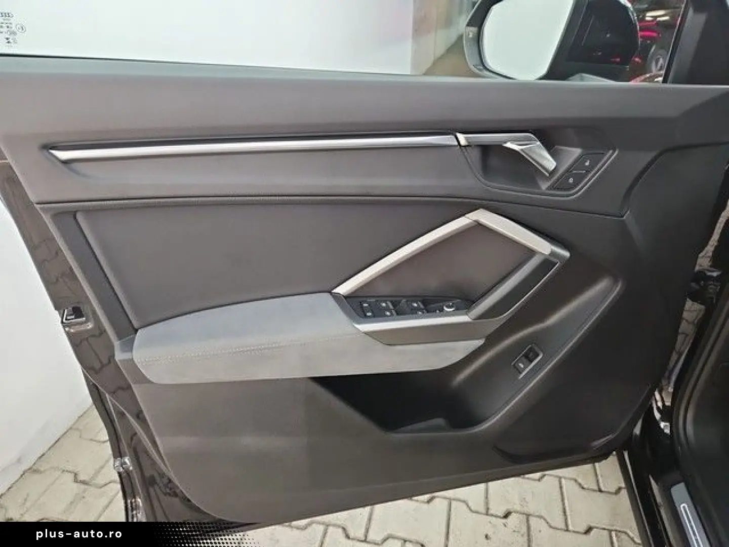 AUDI Q3 S line AHK Navi LED Allwetter Komfortpaket Vi