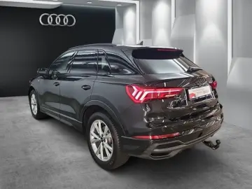 AUDI Q3 S line AHK Navi LED Allwetter Komfortpaket Vi