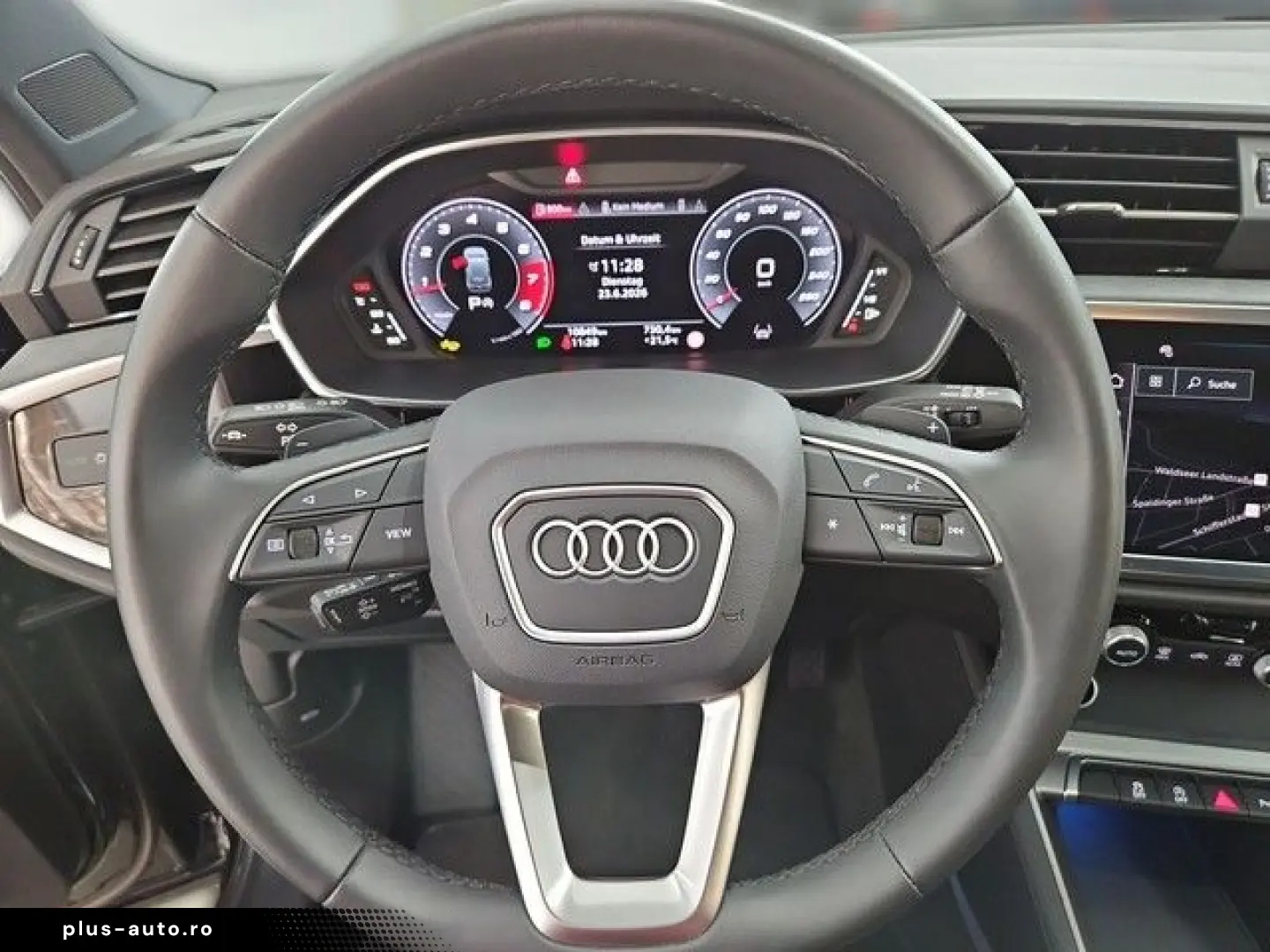 AUDI Q3 S line AHK Navi LED Allwetter Komfortpaket Vi