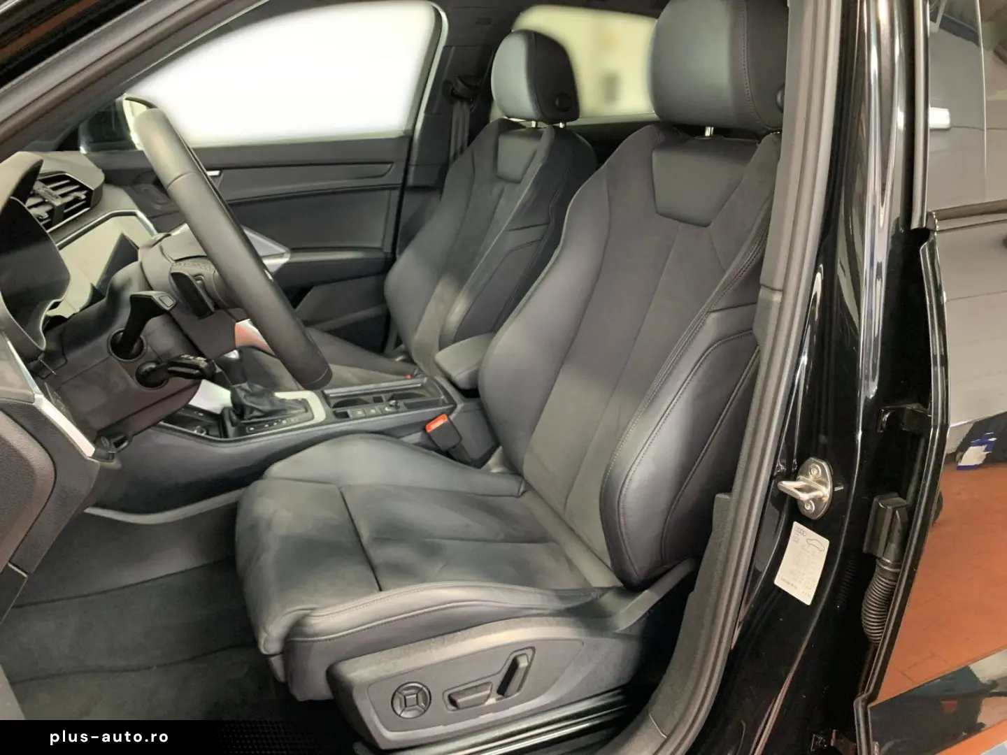 AUDI Q3 Sportback 35 TDI S LINE LED PANO OPTIK NAV VC