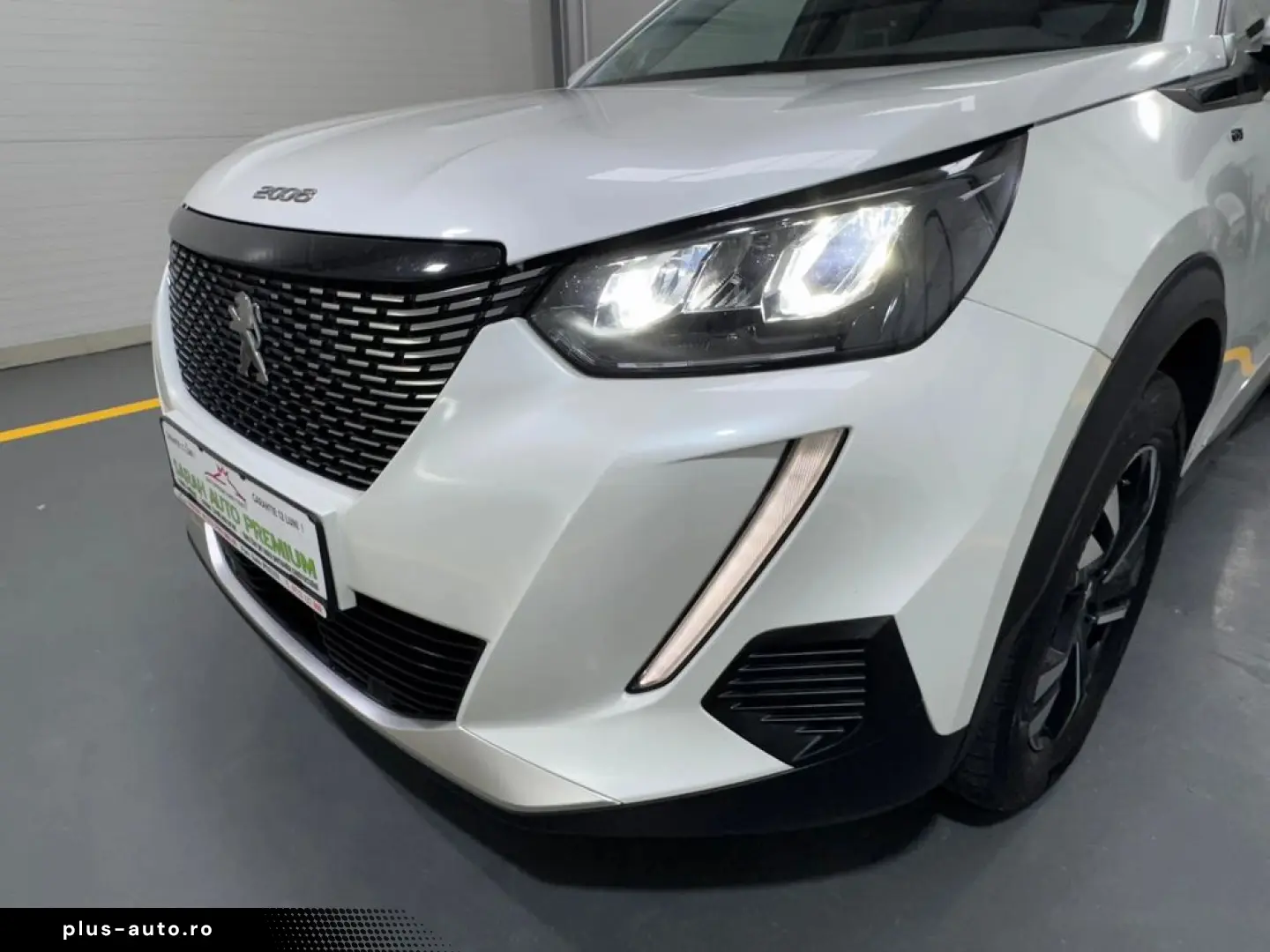 Peugeot 2008 1.5 BlueHDI EAT8 STT GT