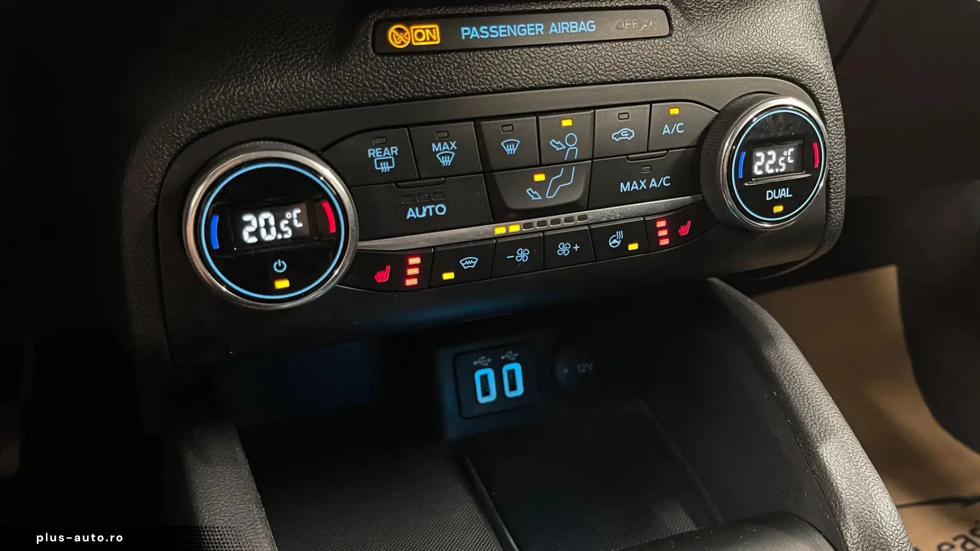 FORD Focus 2022 — imagine 20