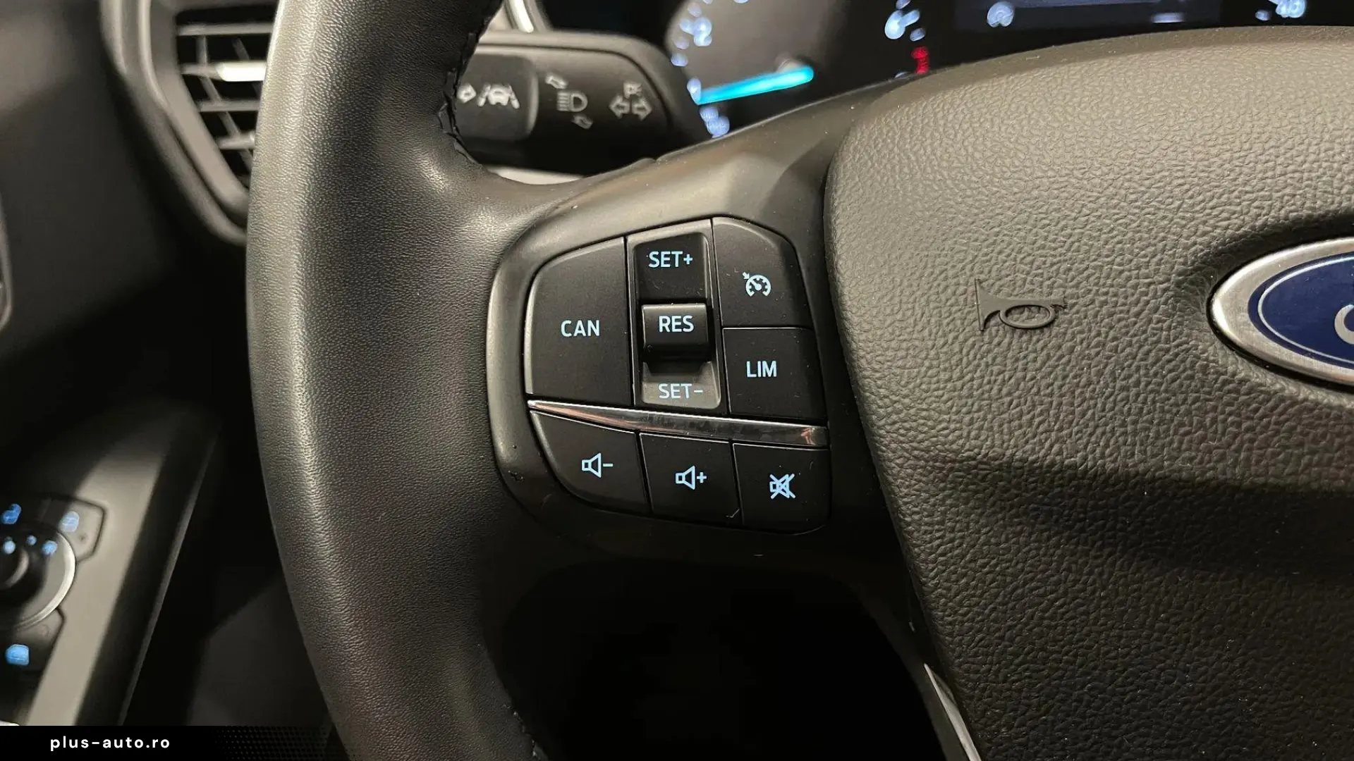 FORD Focus 2022 — imagine 22