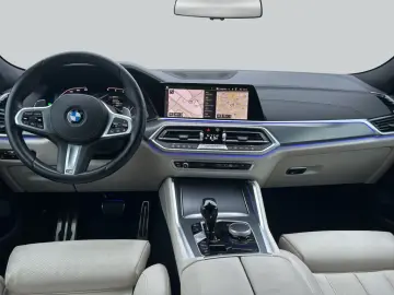 BMW X6 xDr30d MSpo Laser Massage Ventilation