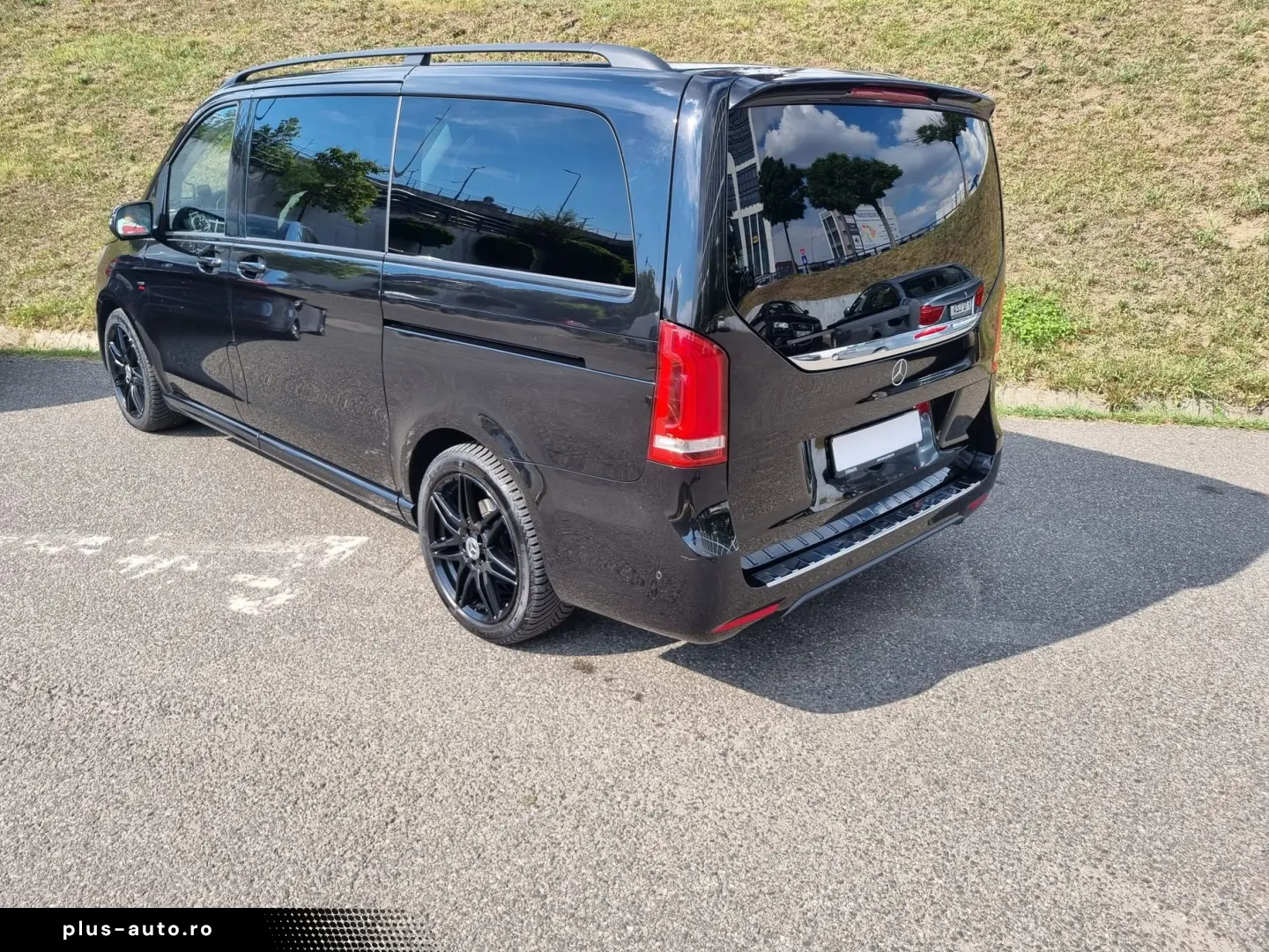 MERCEDES-BENZ V-Class 2019 — imagine 2