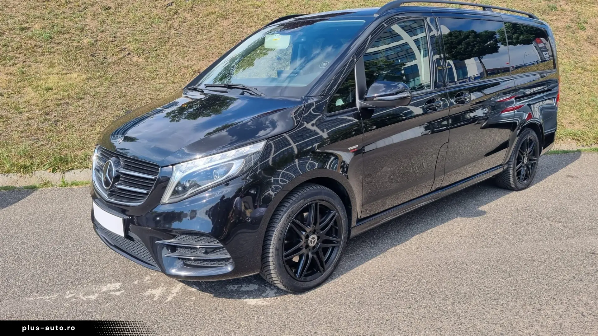 MERCEDES-BENZ V-Class 2019 — imagine 8