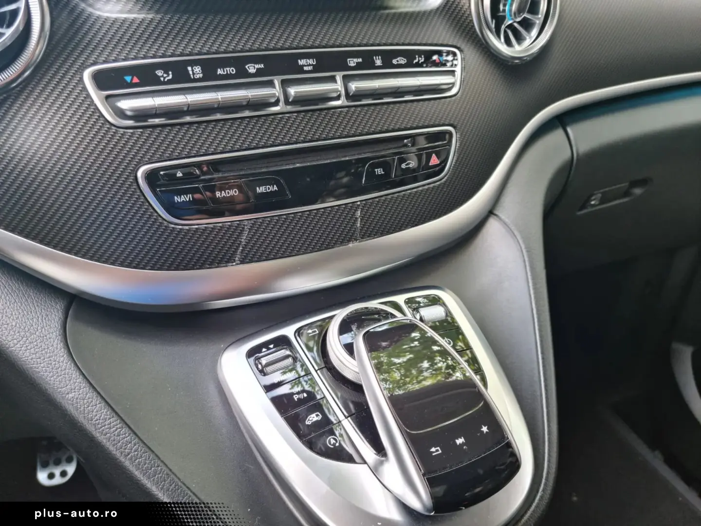 MERCEDES-BENZ V-Class 2019 — imagine 15