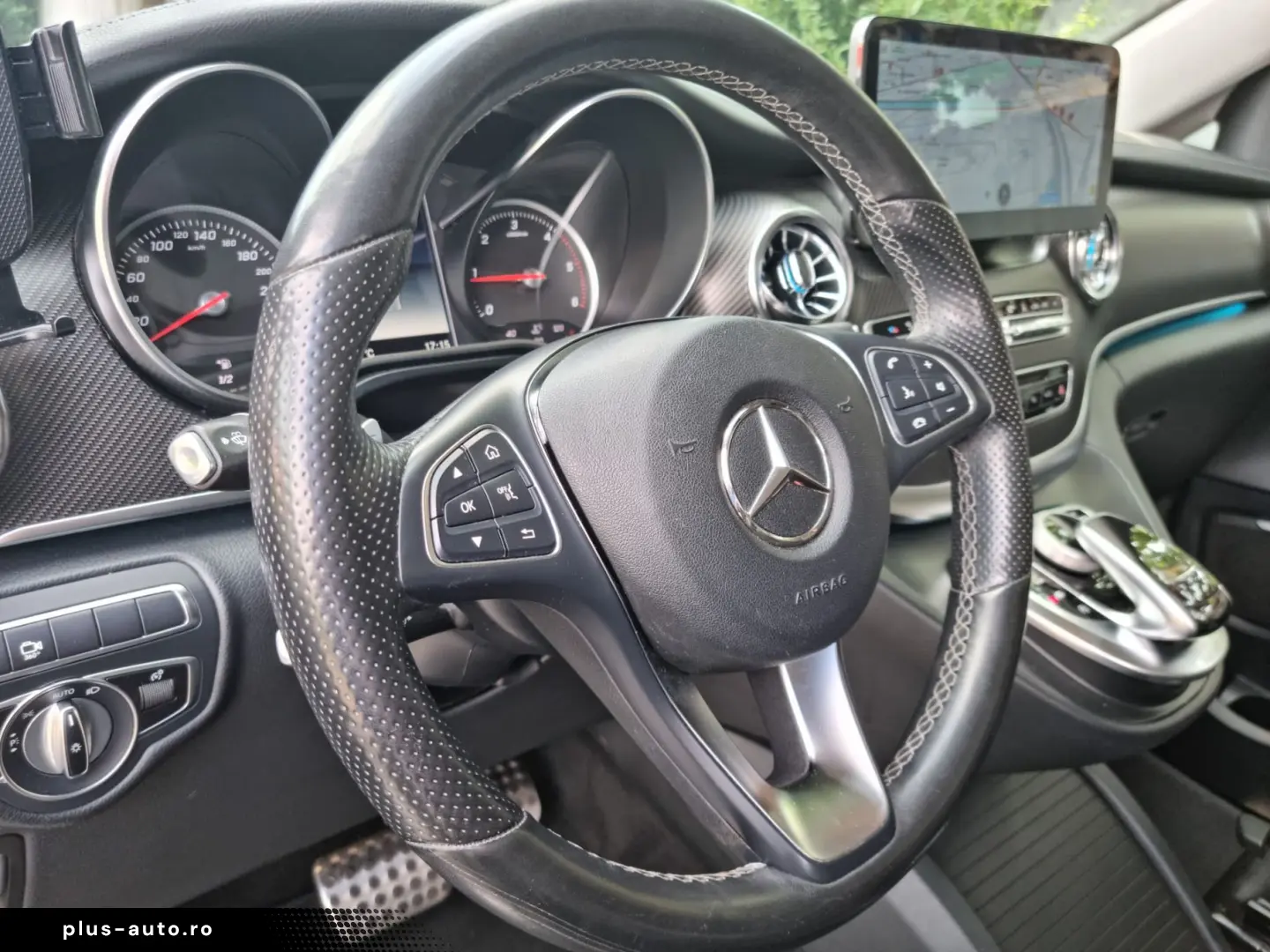 MERCEDES-BENZ V-Class 2019 — imagine 23
