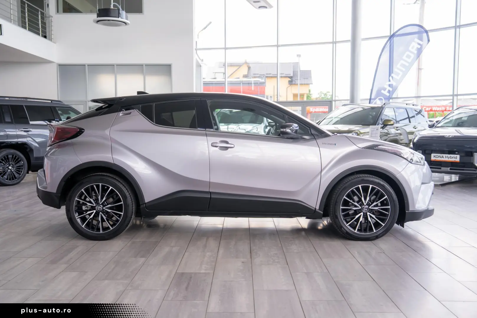 Toyota C-HR 1.8 16V Efficiency Hybrid