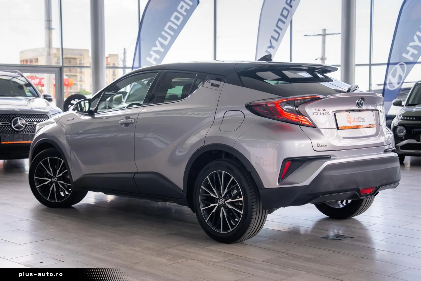 Toyota C-HR 1.8 16V Efficiency Hybrid
