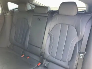 BMW X6 30d xDr MSP HUD Laser IcGlow DAProf H&K Panoramic