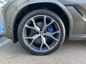 BMW X6 xDr30d MSpo IconGlow 360 Ventilation DAProf Laser